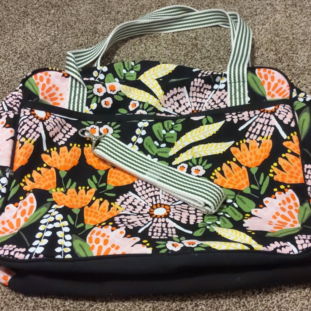 Thirty-One Weekender Bag